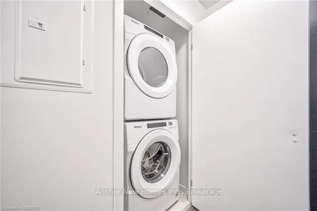 Additional image 38 of 405 DUNDAS St Unit 435