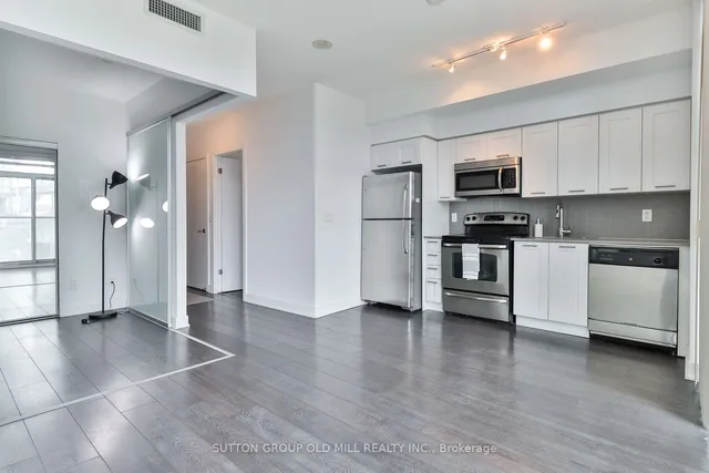 Additional image 13 of 169 Fort York Blvd Unit 517