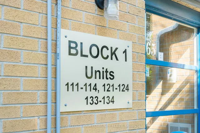 Additional image 4 of 65 Trailwood Dr Unit 112