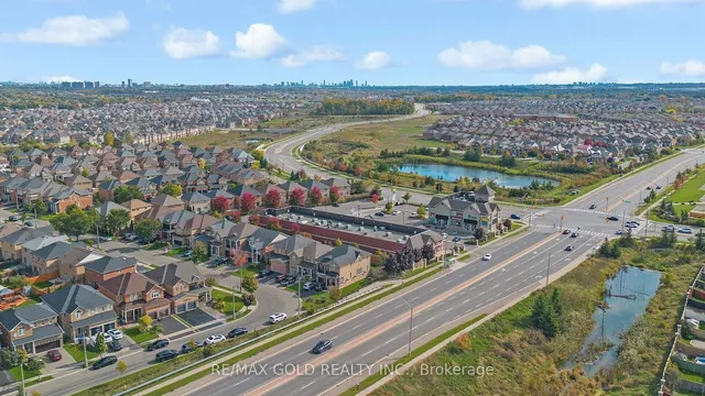 Additional image 37 of 57 Crystal Glen Cres