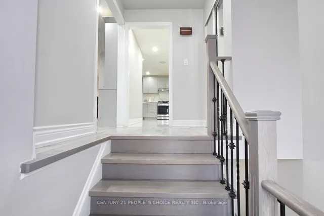 Additional image 7 of 3454 Chipley Cres