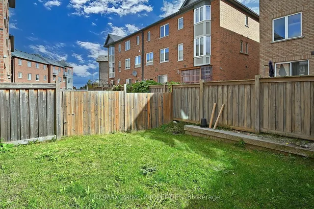 Additional image 23 of 21 Sprucewood Rd