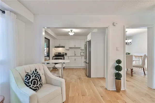 Additional image 14 of 44 KILLARNEY Crt