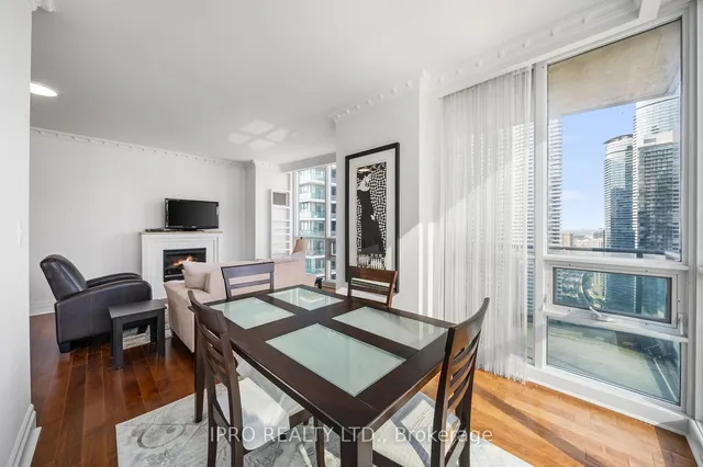 Additional image 7 of 16 Harbour St Unit 3402