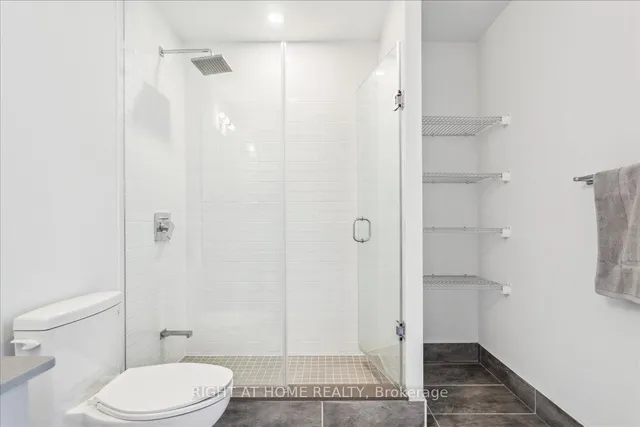 Additional image 31 of 2489 Taunton Rd Unit 418