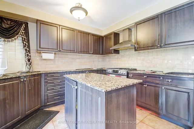 Additional image 27 of 4 Chadwick St