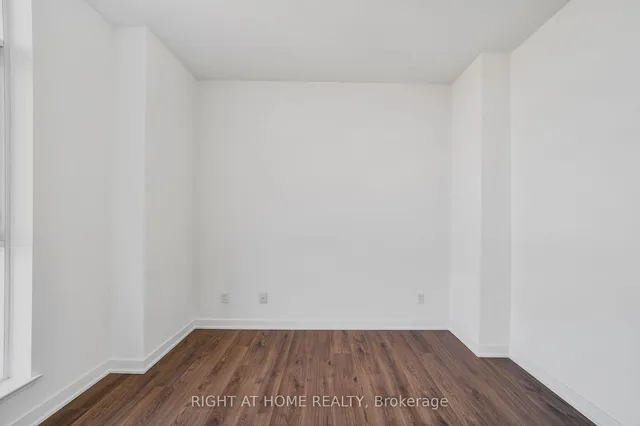 Additional image 30 of 405 Dundas St Unit PH05