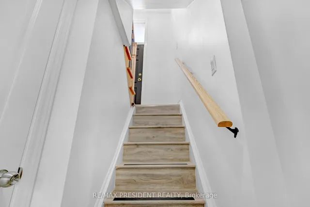 Additional image 30 of 7523 Wrenwood Cres