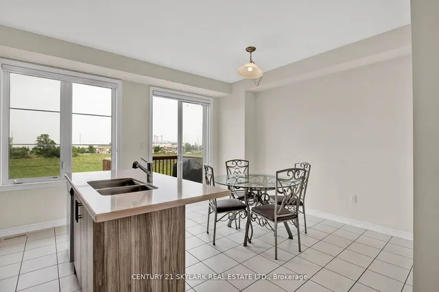 Additional image 14 of 15 Bretlon St