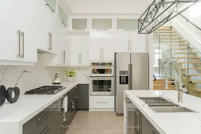 Additional image 14 of 71 Sixteenth St