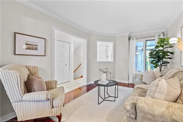 Additional image 11 of 129 Valonia Dr