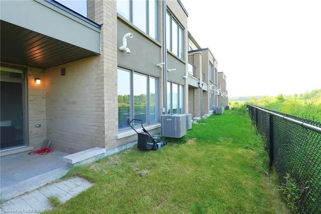 Additional image 25 of 3185 Mintwood Circle Cir