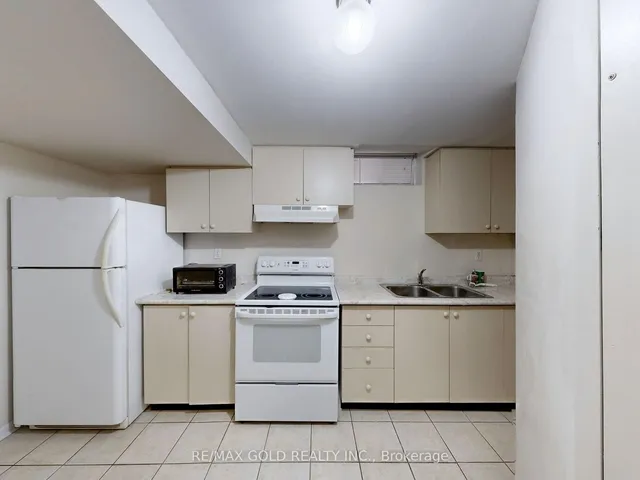Additional image 32 of 18 Thimbleberry St