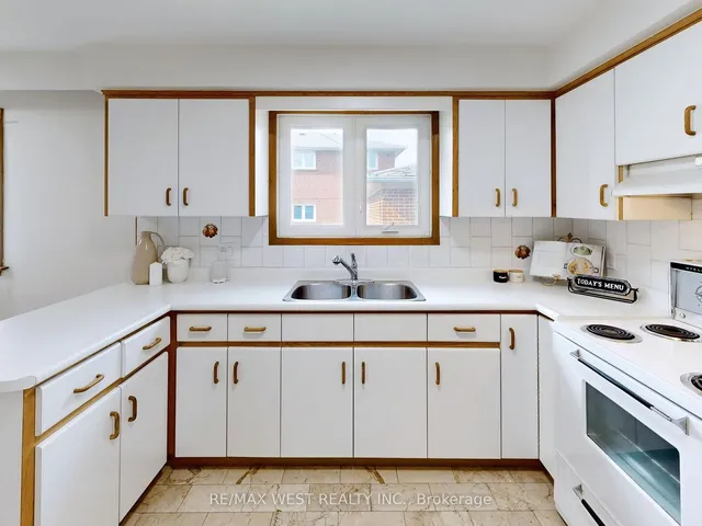 Additional image 14 of 42 Swordbill Dr