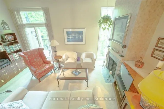 Additional image 4 of 1250 MARLBOROUGH Crt Unit 48