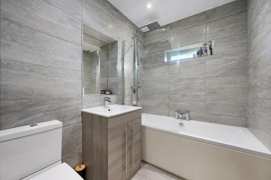 Additional image 7 of Greenacres, Read