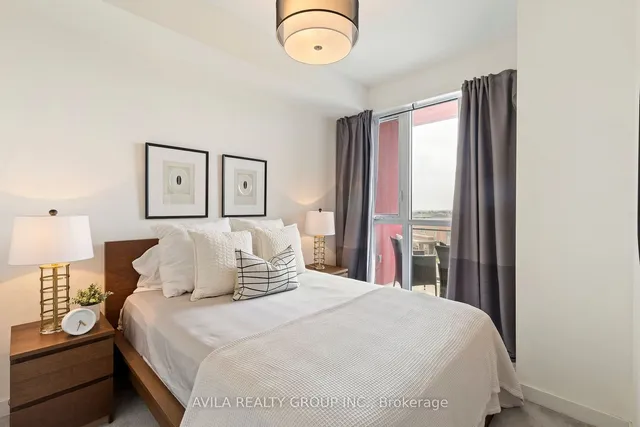 Additional image 17 of 5220 Dundas St Unit D420