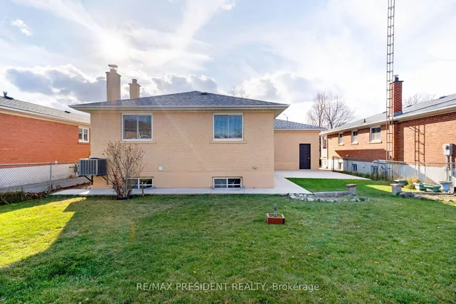 Additional image 37 of 7523 Wrenwood Cres
