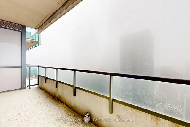 Additional image 32 of 70 Roehampton Ave Unit 2620