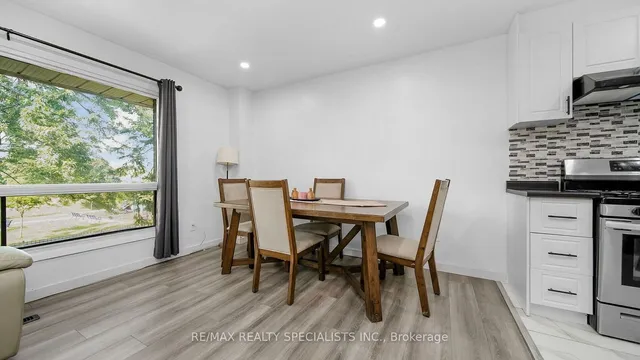 Additional image 9 of 475 Bramalea Rd Unit 45