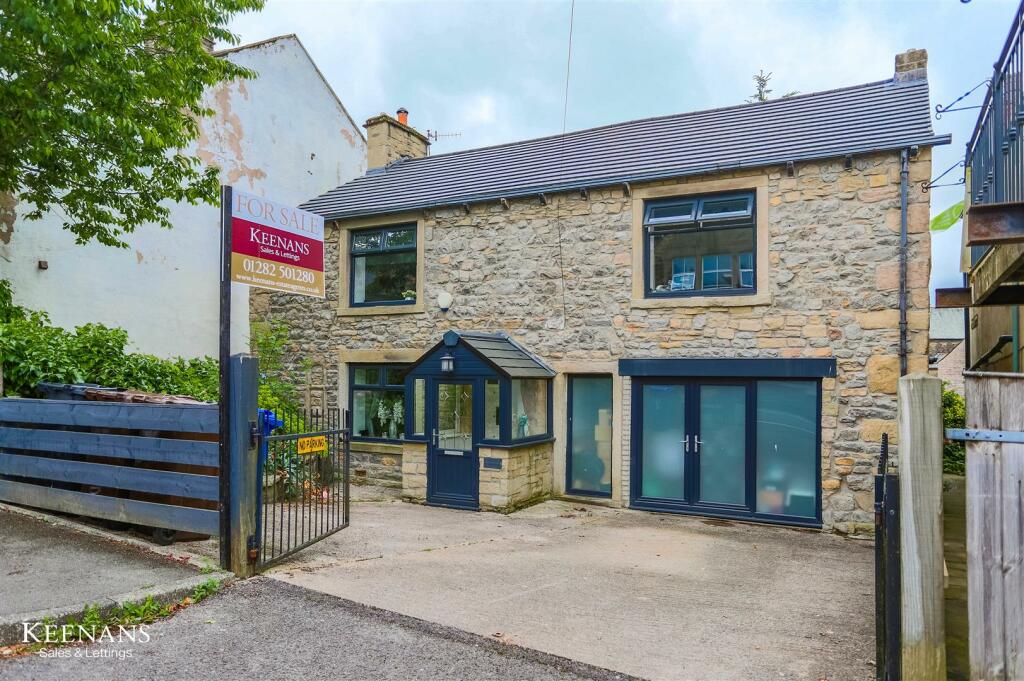 Additional image 47 of Dam Head Road, Barnoldswick