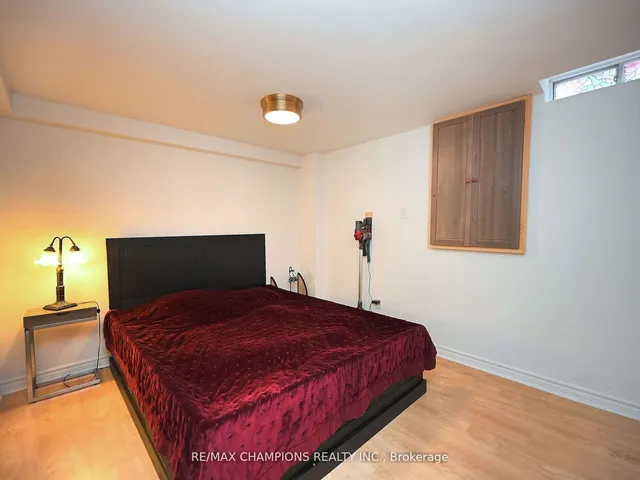 Additional image 21 of 7214 Ridgeland Cres