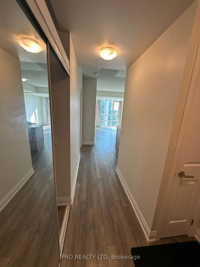 Additional image 14 of 65 Yorkland Blvd Unit 1008