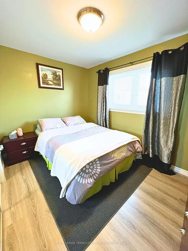 Additional image 13 of 216 Town House Cres Unit 27