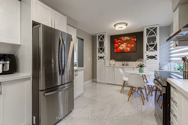 Additional image 12 of 4063 Dursley Cres