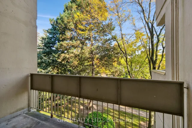 Additional image 38 of 1300 Marlborough Crt Unit 309