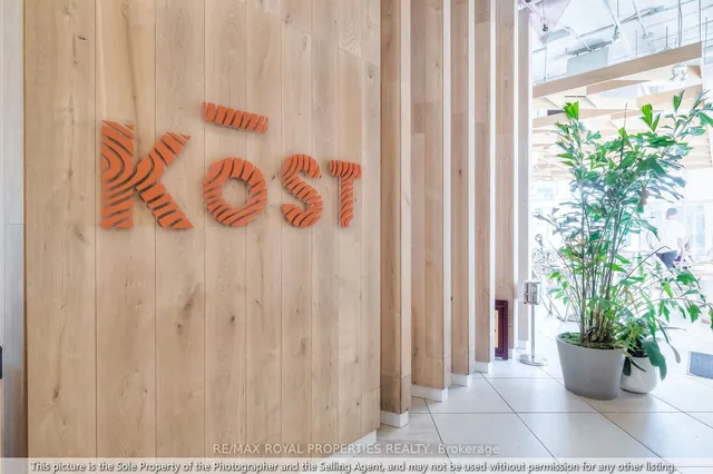 Additional image 32 of 88 Blue Jays Way Unit 3507