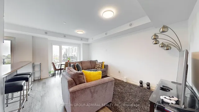 Additional image 4 of 185 VETERANS Dr Unit #5