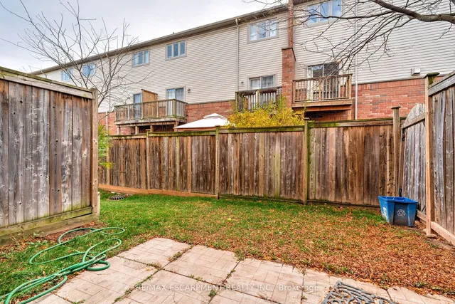 Additional image 36 of 682 Summers Common