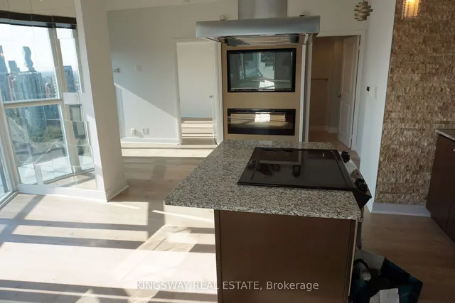 Additional image 24 of 60 Absolute Ave Unit 4004