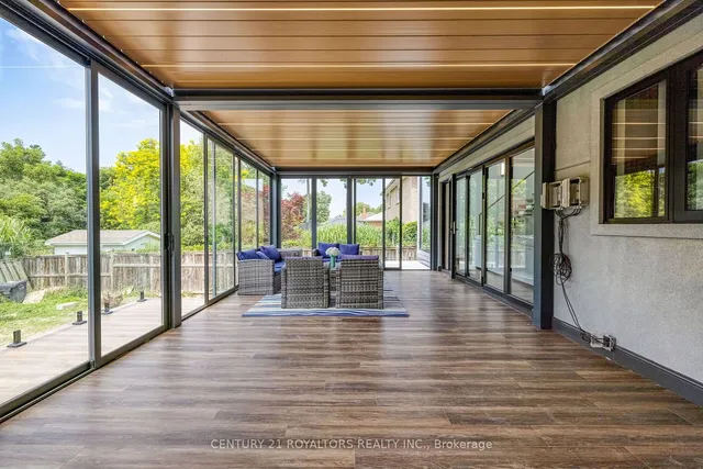 Additional image 38 of 47 Moore St