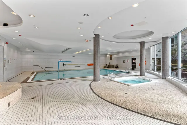 Additional image 37 of 50 Absolute Ave Unit PH3