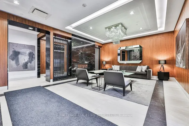 Additional image 3 of 2025 Maria St Unit 807