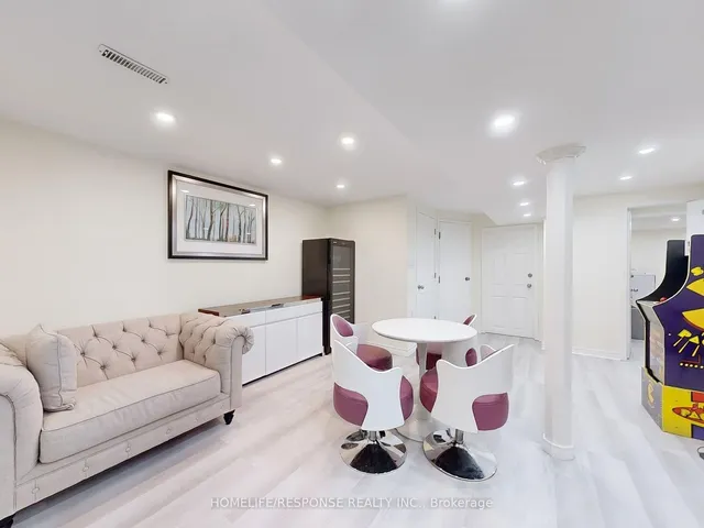 Additional image 30 of 4373 JENKINS Cres