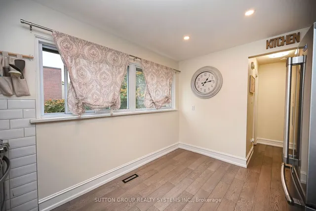 Additional image 26 of 400 Bloor St Unit 68