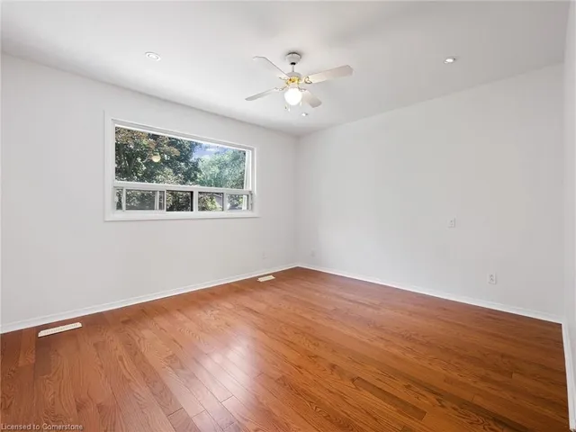 Additional image 25 of 165 Cavendish Crt