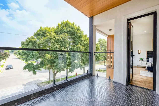 Additional image 25 of 47 Moore St