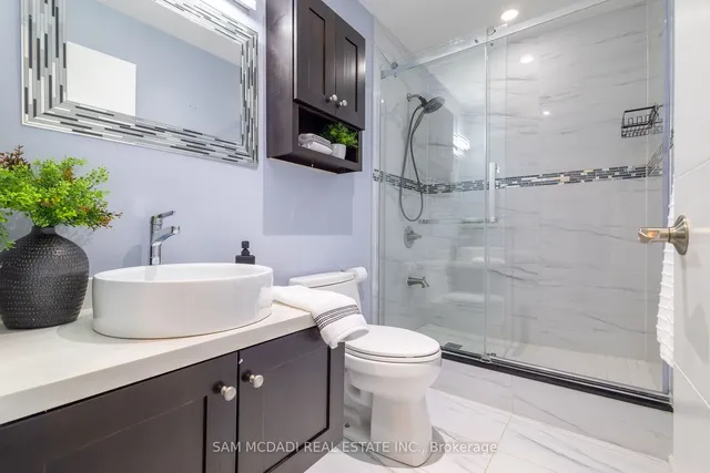 Additional image 25 of 8 Telegram Mews Unit 819