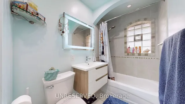 Additional image 16 of 62 Mary St