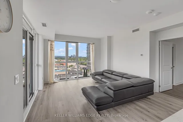 Additional image 4 of 2007 James St Unit 707