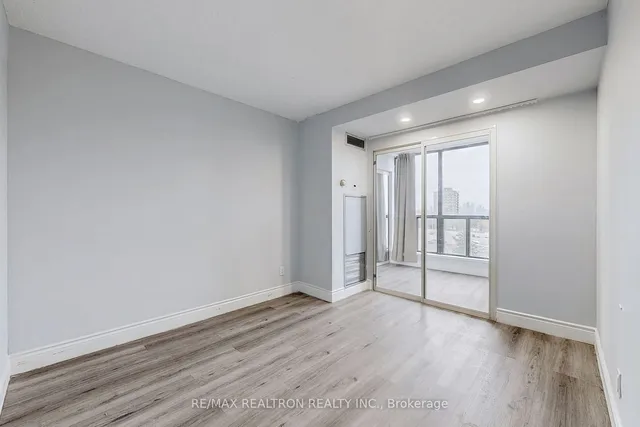 Additional image 24 of 1155 Bough Beeches Blvd Unit 604