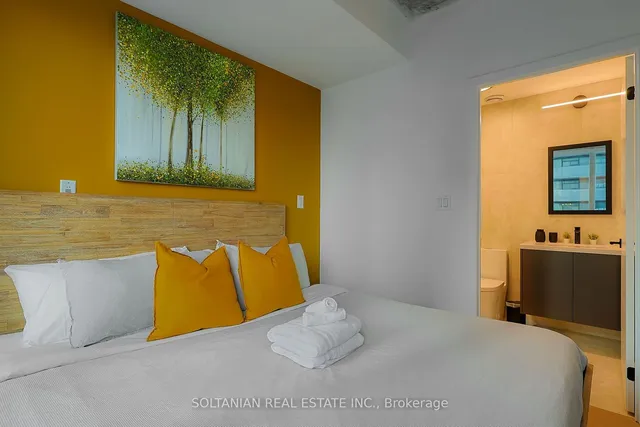 Additional image 26 of 55 Bremner Blvd Unit 1510