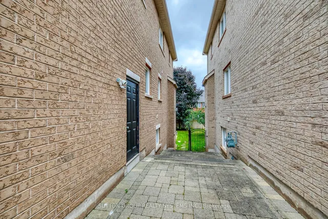 Additional image 39 of 2284 Nena Cres