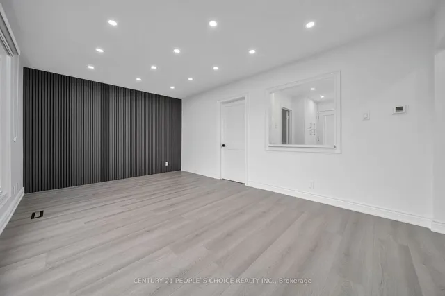 Additional image 11 of 3643 Woodruff Cres