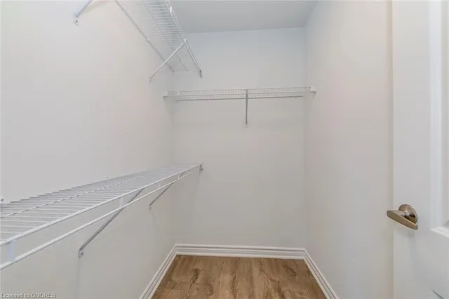 Additional image 9 of 3044 Bramall Gdns