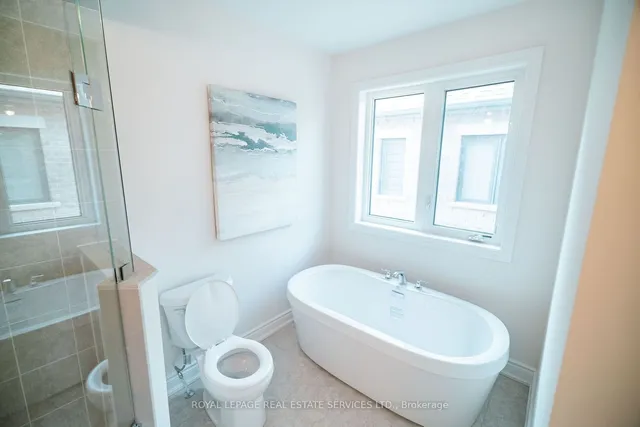 Additional image 33 of 3321 Sixth Line